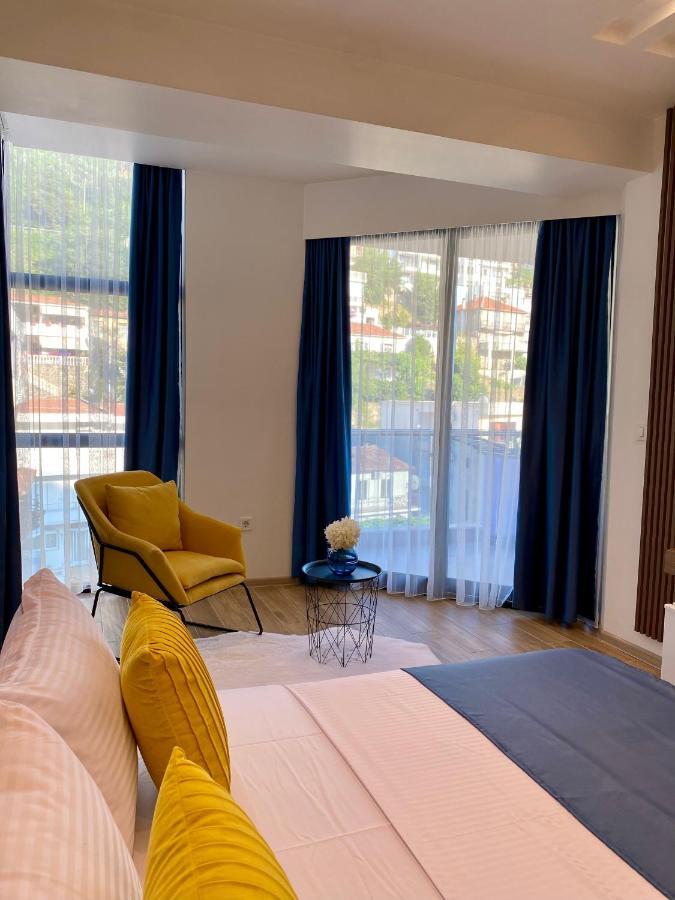Hotel Atelier Ulcinj Esterno foto